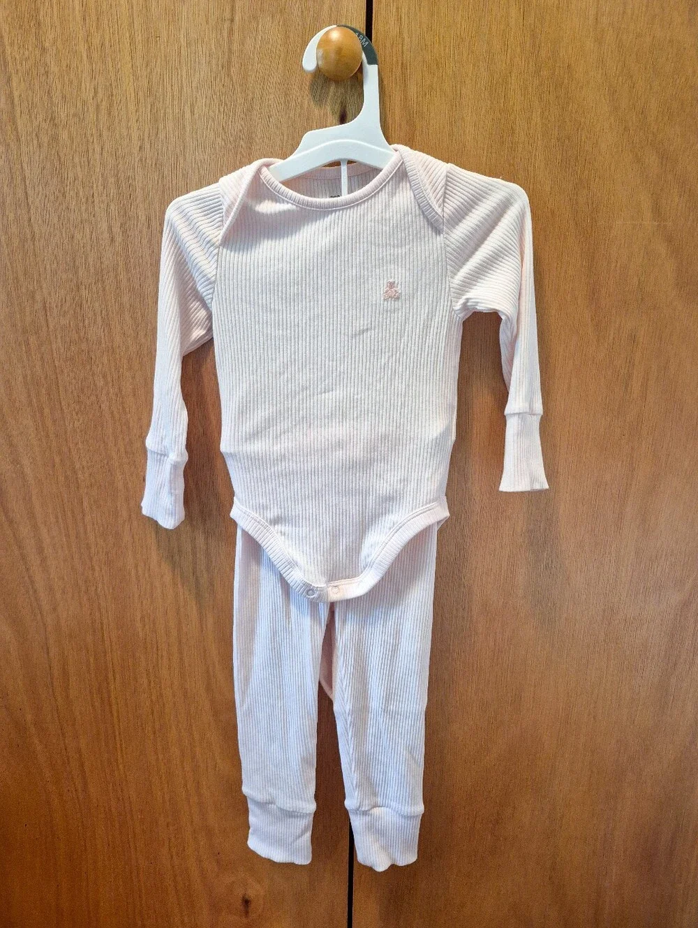 🌼$12 Baby Gap First Favorites Set